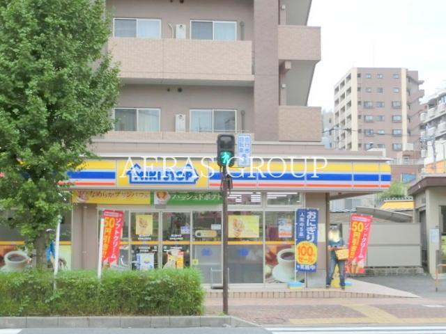 コンビニ　ミニストップ志村坂上駅前店（コンビニ）まで135m
