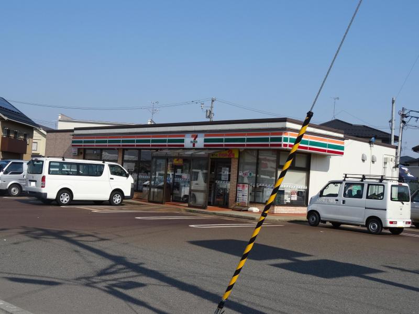 コンビニ　セブンイレブン燕笈ケ島店（コンビニ）まで1270m