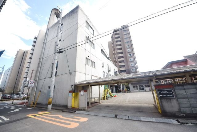 幼稚園・保育園　浦和パプテスト幼稚舎（幼稚園・保育園）まで510m