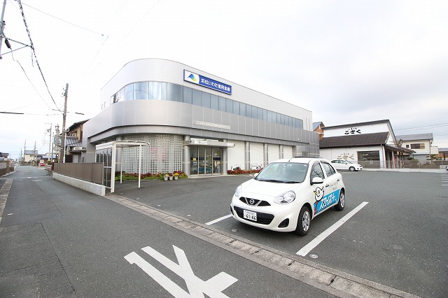 銀行　浜松いわた信用金庫西山支店（銀行）まで418m