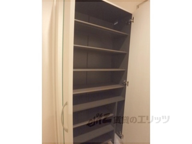 収納　下駄箱
