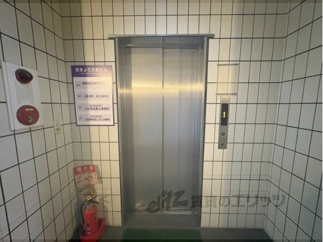 その他　エレベーター