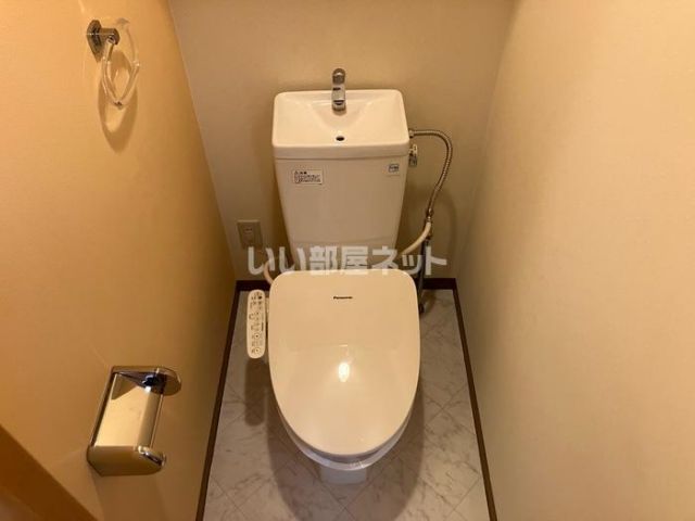 ジュネスメゾンイノウエのトイレ写真