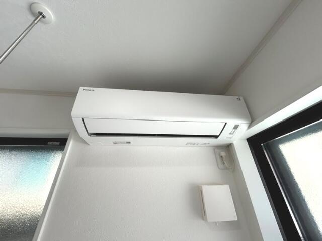 その他設備　エアコン標準装備！