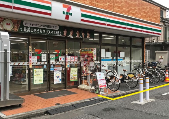 コンビニ　セブンイレブン 板橋成増3丁目東店（コンビニ）まで755m