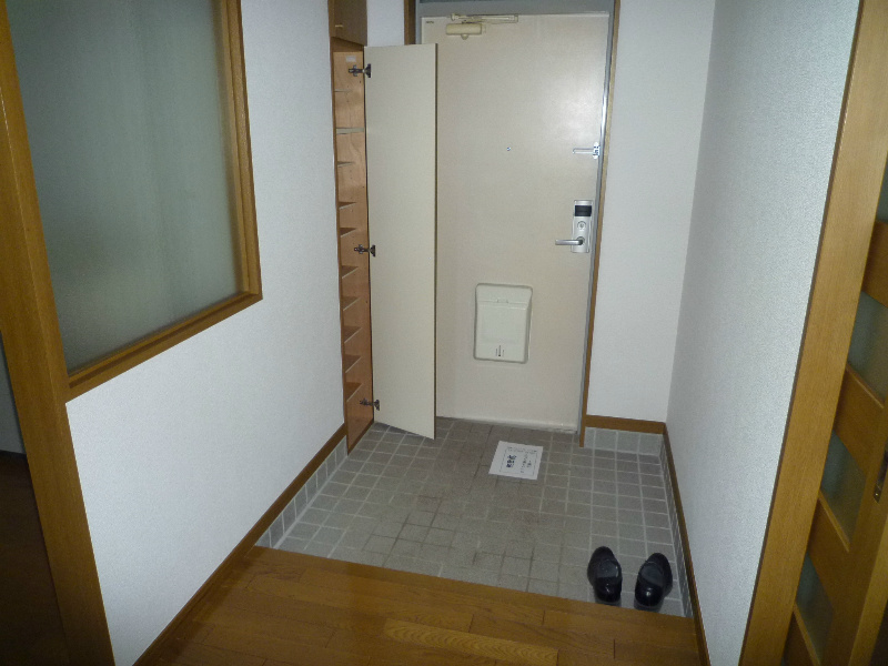 玄関　参考写真