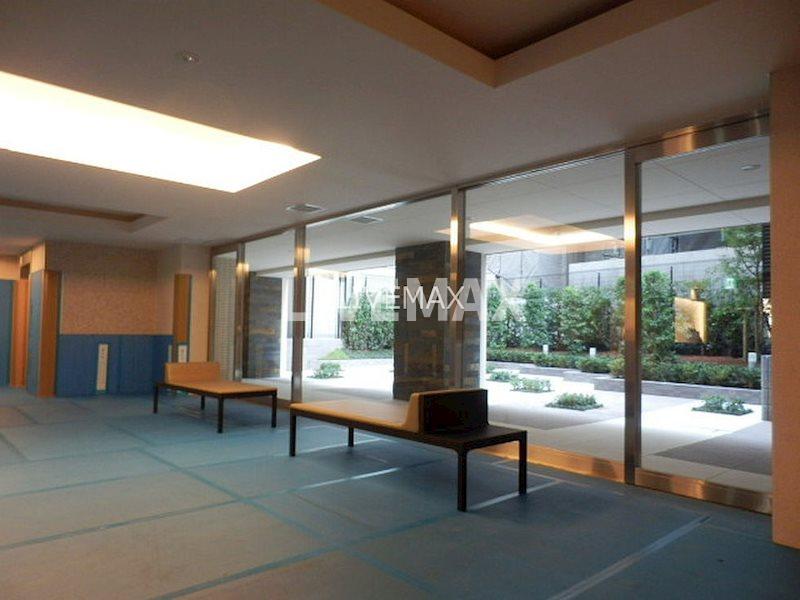ロビー　設備充実のハイグレード賃貸マンションです。