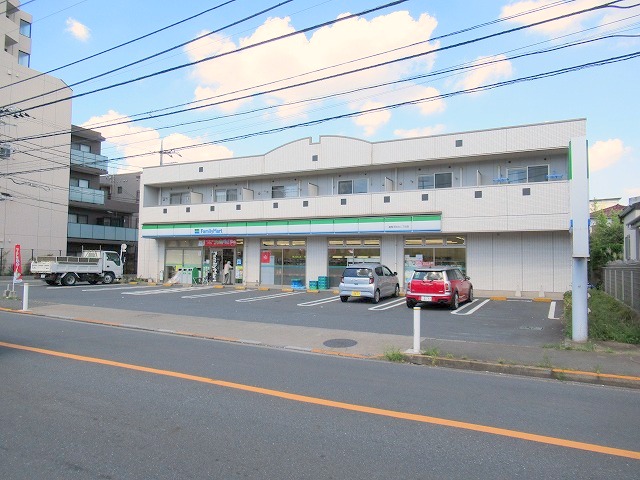 コンビニ　ファミリーマート 練馬平和台二丁目店（コンビニ）まで253m