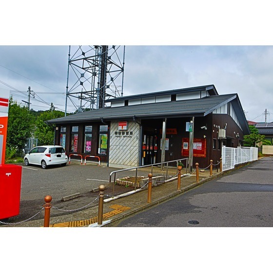 郵便局　岡田郵便局（郵便局）まで456m