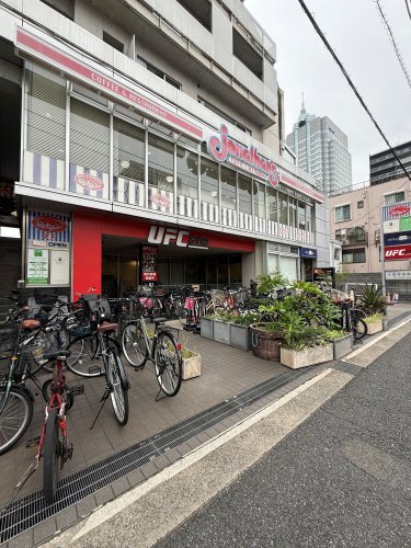 飲食店　ジョナサン 用賀店（飲食店）まで892m