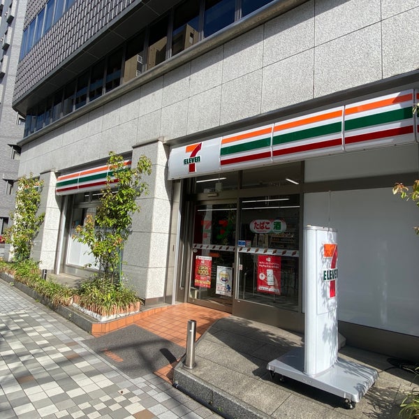 コンビニ　セブンイレブン人形町駅西店（コンビニ）まで95m