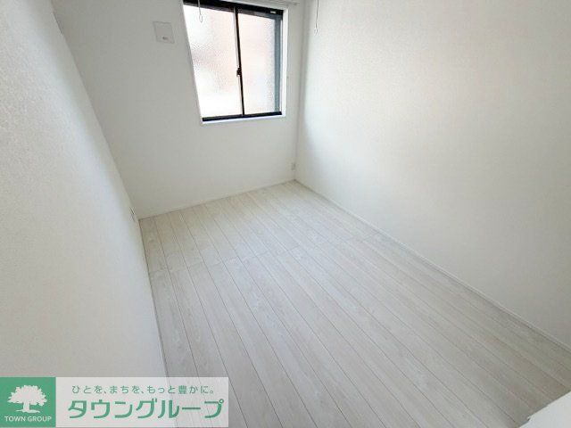 Trazzo鶴見の居間写真