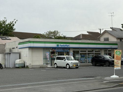コンビニ　ファミリーマート 立川幸町店（コンビニ）まで548m