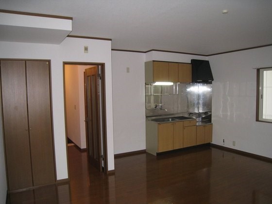 キッチン　※他部屋参照、現況優先