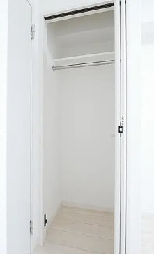 収納　別部屋反転写真