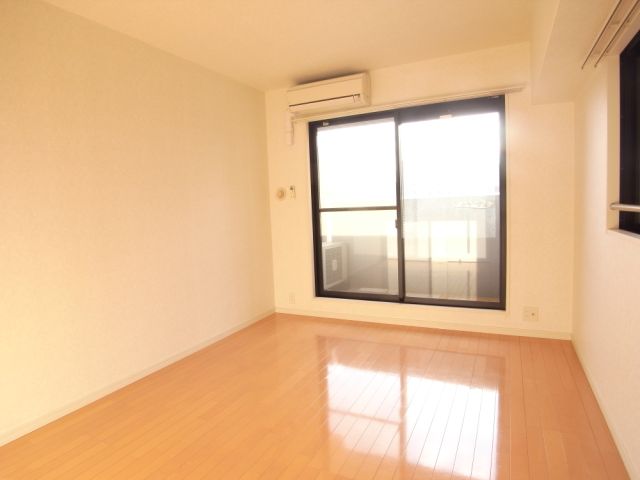 その他部屋・スペース　寝室