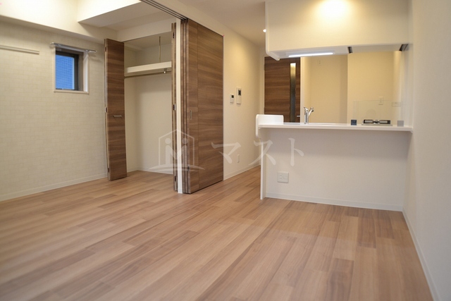 居室・リビング　別部屋参考写真
