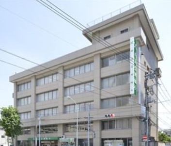 銀行　共立信用組合 本部（銀行）まで184m