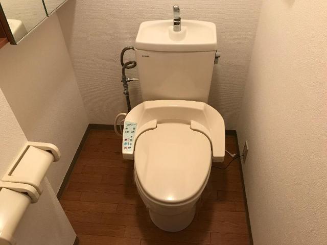 トイレ　シャワー付トイレ