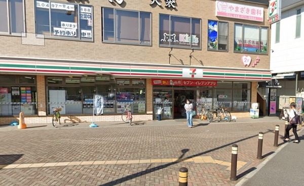 コンビニ　セブン-イレブン 越谷大袋駅西口店（コンビニ）まで627m