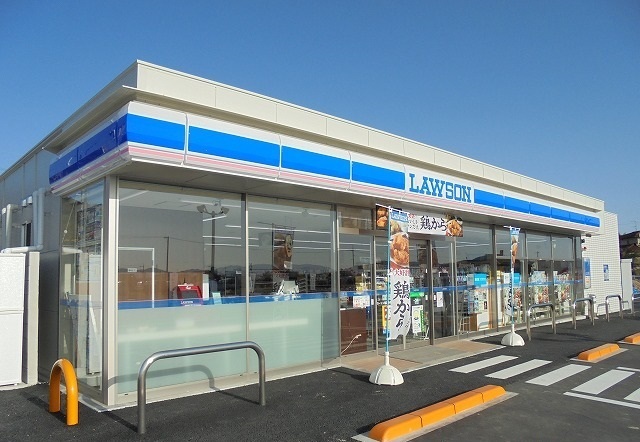 コンビニ　ローソン西条寺家店（コンビニ）まで500m