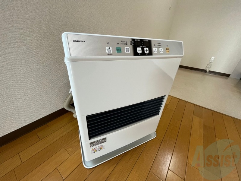 その他設備　灯油暖房です。札幌の寒い冬もこれで大丈夫！