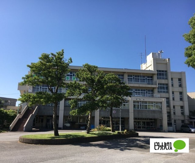 小学校　習志野市立香澄小学校（小学校）まで424m