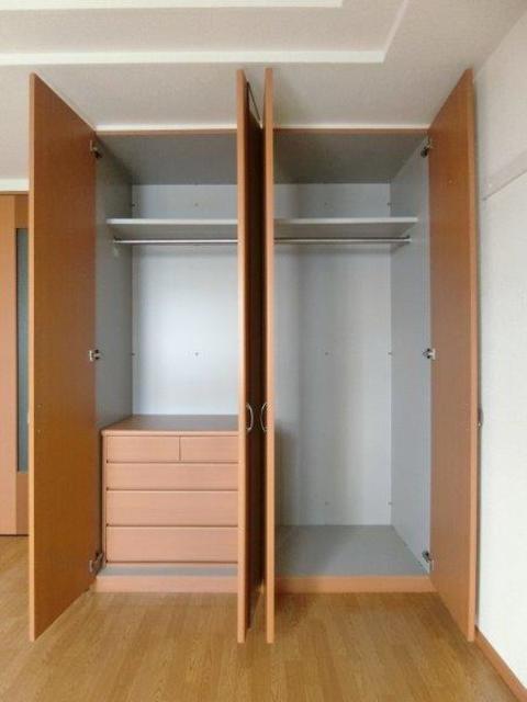 収納　図面と現状に相違がある場合には現状を優先