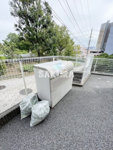 その他共有部分　敷地内ごみ置き場です♪