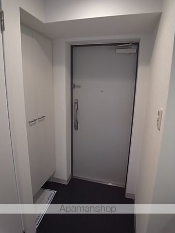アーデン谷町の玄関写真