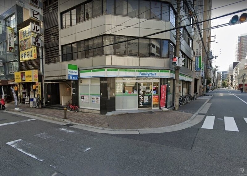 コンビニ　ファミリーマート 立売堀一丁目店（コンビニ）まで193m