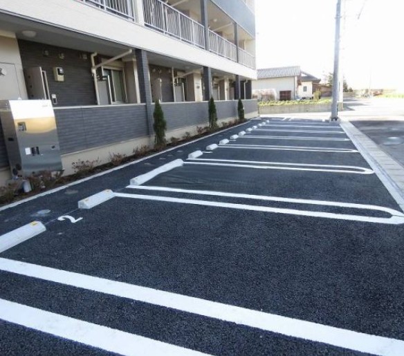 駐車場　駐車場があります