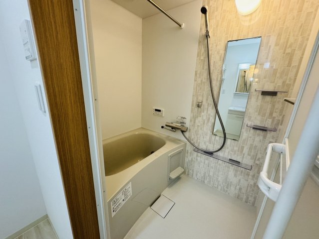 クレアール芝辻町の風呂写真