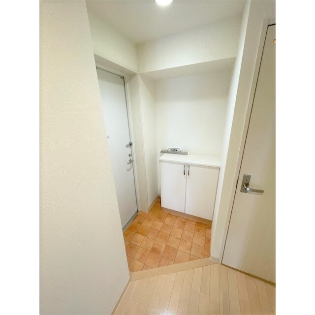 玄関　◆同タイプ参照