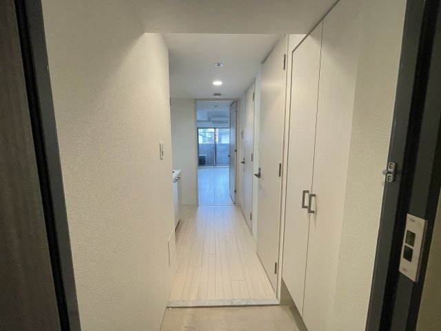 玄関　シンプルで使いやすい玄関です