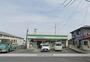 コンビニ　ファミリーマート（コンビニ）まで3889m