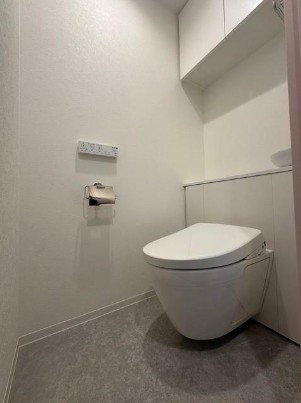 その他設備　タンクレストイレ！