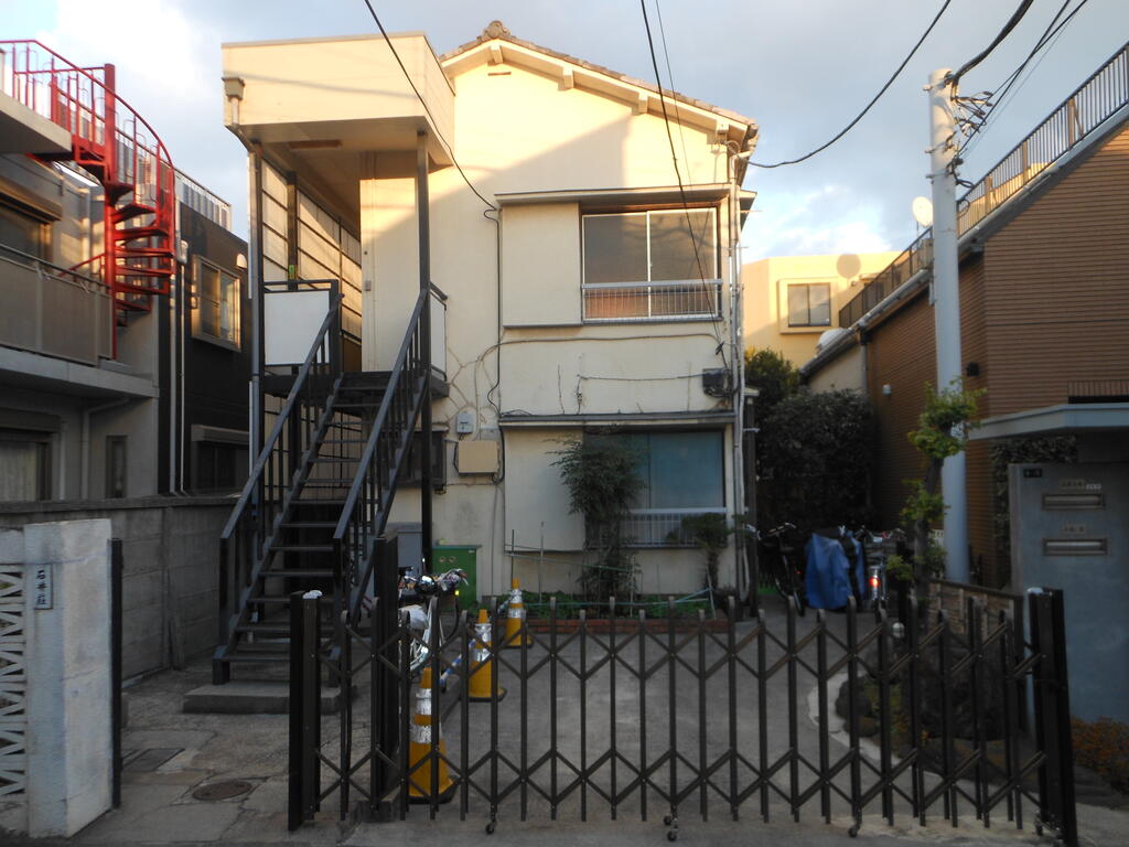 石井荘