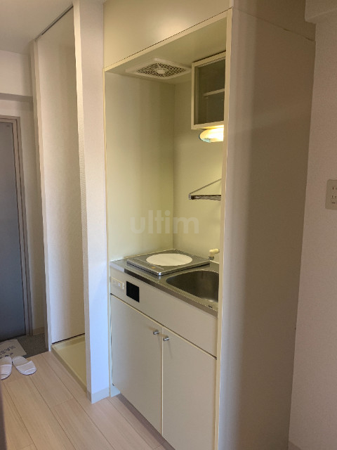 キッチン　※同タイプの他のお部屋です