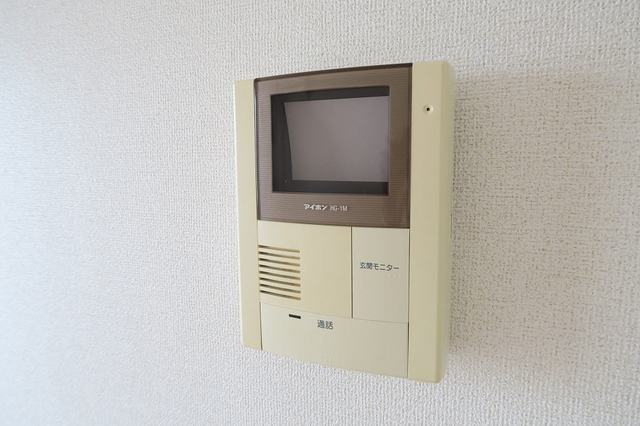 セキュリティ　※同建物の別のお部屋の写真です。