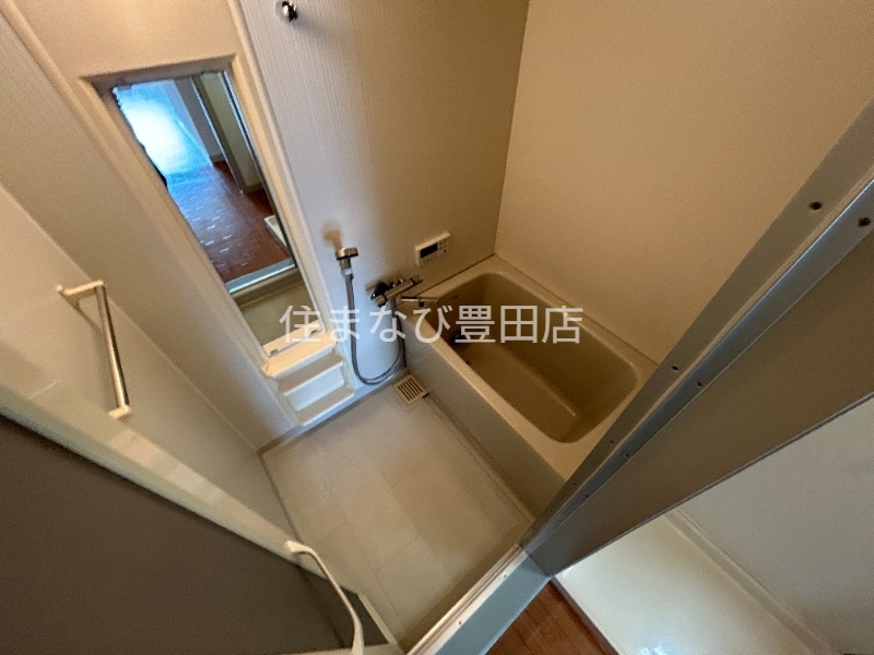 バス・シャワールーム　同型別部屋写真