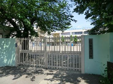 小学校　目黒区立鷹番小学校（小学校）まで448m