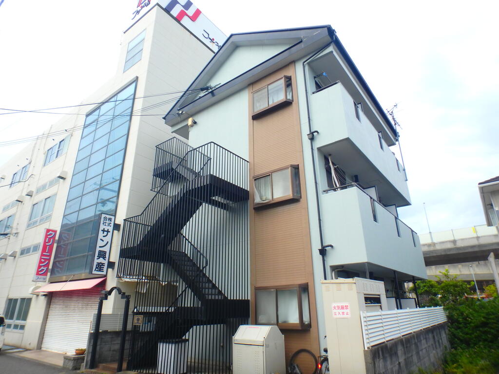 レンパレス泉佐野の外観写真