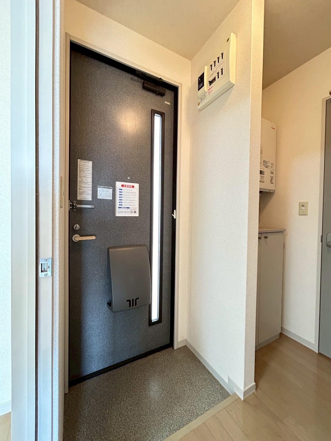 玄関　玄関