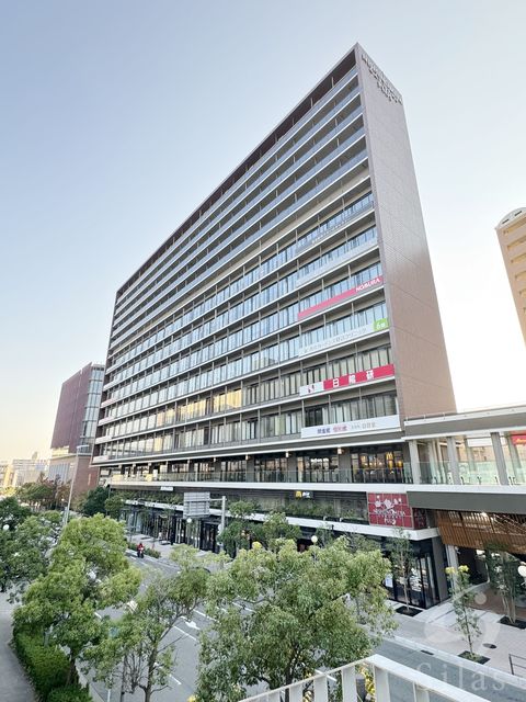 阪急神戸線 西宮北口駅 徒歩3分 築4年