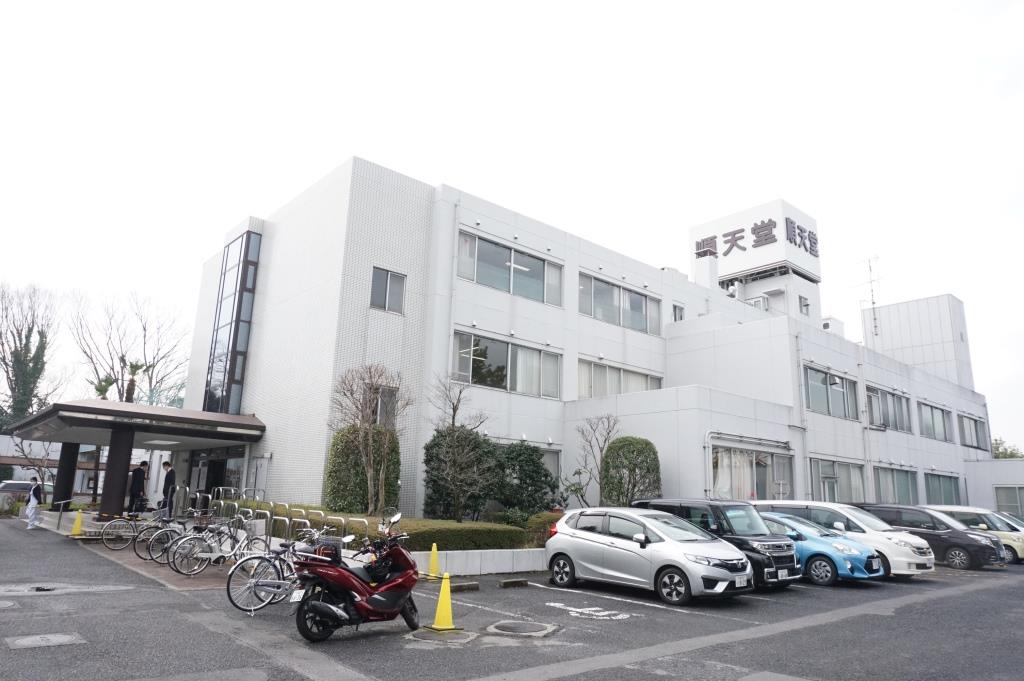 病院　順天堂大学医学部附属順天堂越谷病院（病院）まで658m