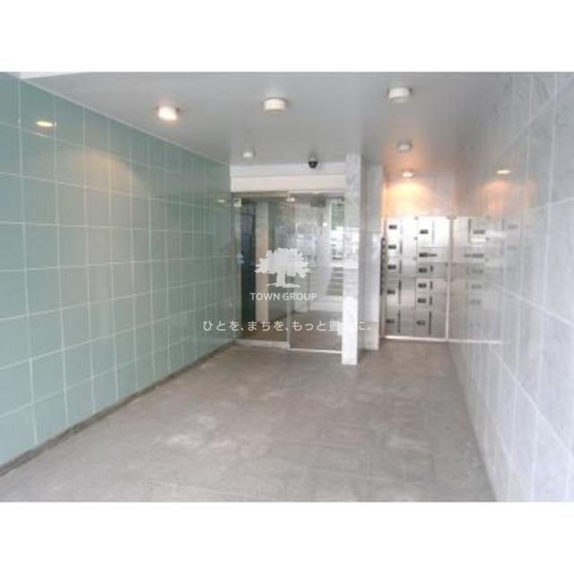 エントランス　部屋探しは株式会社　タウンハウジング　までお気軽にお問合せ…
