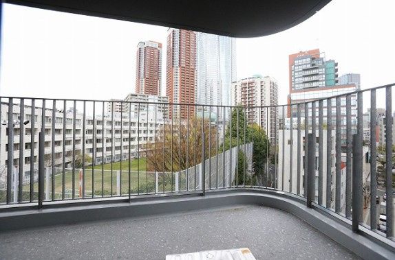 バルコニー　きれいな内装です