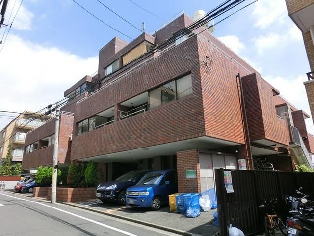 建物外観　最寄りは人気の中野坂上です