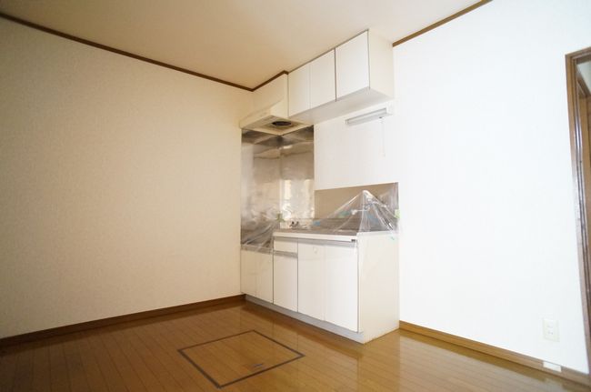 ウエストハイツBのキッチン写真